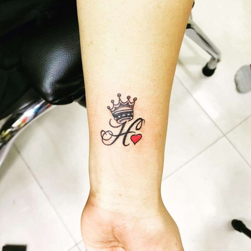 H name Tattoo DP